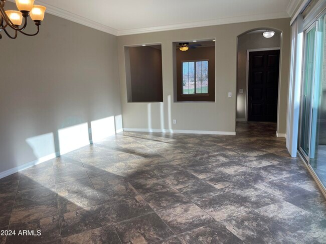 Building Photo - 2543 E Penedes Dr