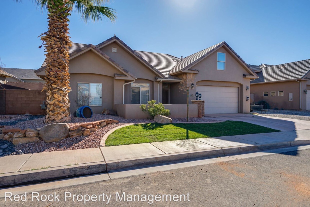 Primary Photo - 1617 S Aspen Way