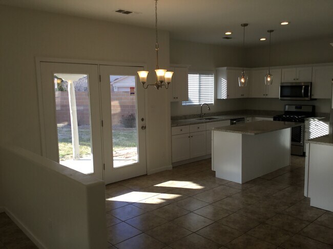 Foto del edificio - 10319 Calle Dichoso Ct NW