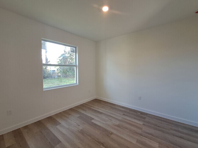 Foto del edificio - 4537-4539 26th St SW