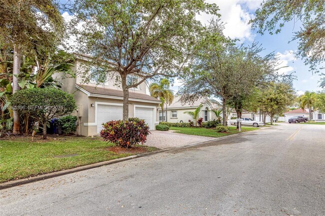 Foto del edificio - 4913 SW 32nd Way