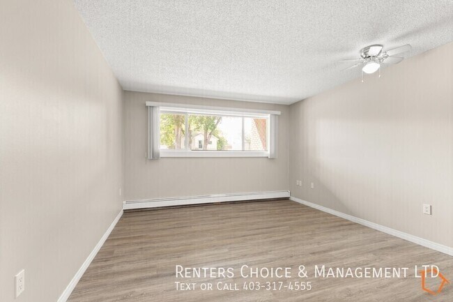 Building Photo - Lower Level Condo In Secure Building, Gas and Water Included