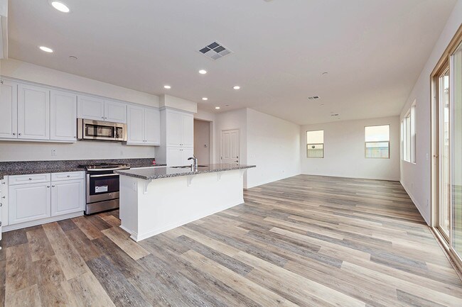 Building Photo - 979 Rolling Dunes Way