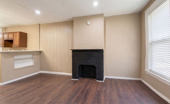 Building Photo - 4143 Orchard St