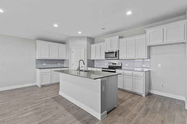 Building Photo - 417 Alice Harney Rd