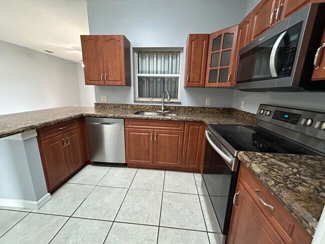 Foto del edificio - 974 SE Albatross Ave