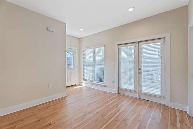 Building Photo - 1603 Willow St