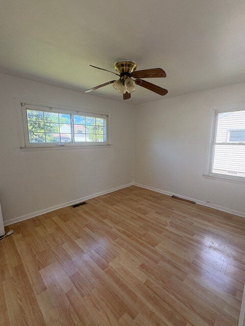 Foto del edificio - 1176 Hawthorne Ave