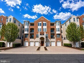 Building Photo - 5910 Great Star Dr