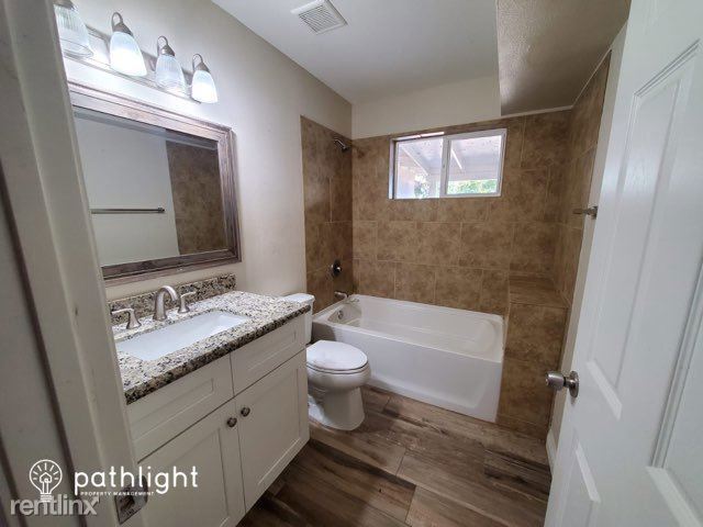 Foto del edificio - 3 br, 2 bath House - 525 N Brimhall Street...