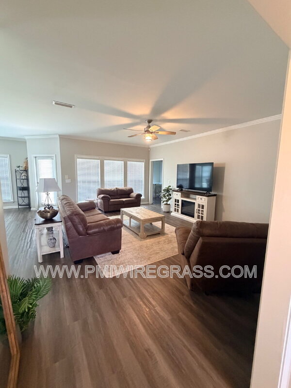 Foto del edificio - 538 Ridgeland Rd