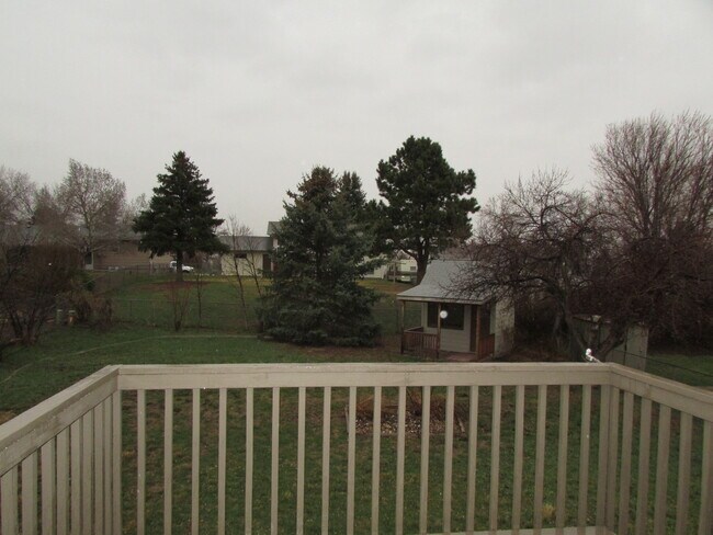 Foto del edificio - 3 BEDROOM | 2 BATH | GARAGE | SPACIOUS | SOUTH