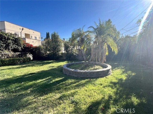 Foto del edificio - 513 N Palm Ave