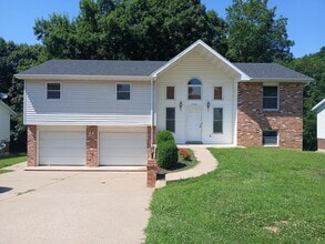 5018 Charm Ridge Dr