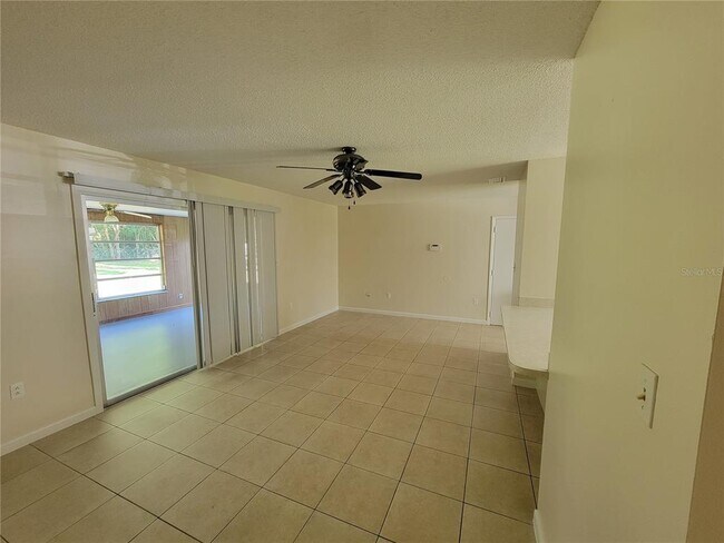 Building Photo - 583 Silver Course Cir