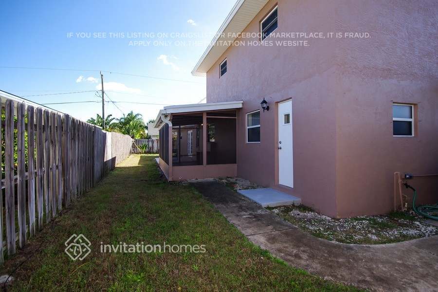 Foto del edificio - 126 Sunrise Ave