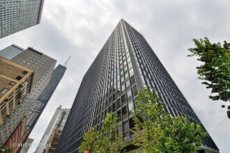 Building Photo - 900 N Lake Shore Dr