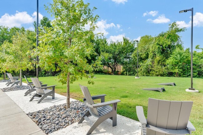 Foto del edificio - 1514 Soccer Dr