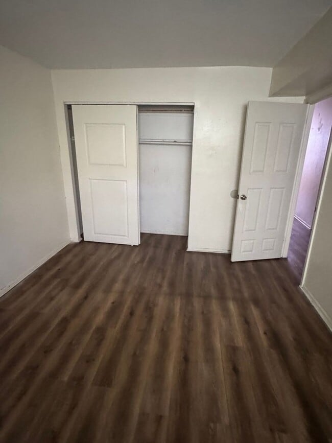Building Photo - 9440 Woodbridge Rd