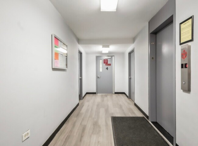 Foto del edificio - 1401 E 55th St