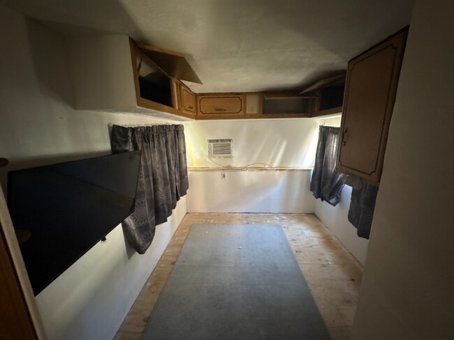 Foto del edificio - 4115 Aurora Rd