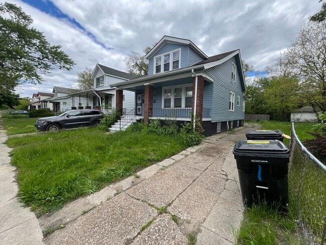 Foto del edificio - 15354 Turner St