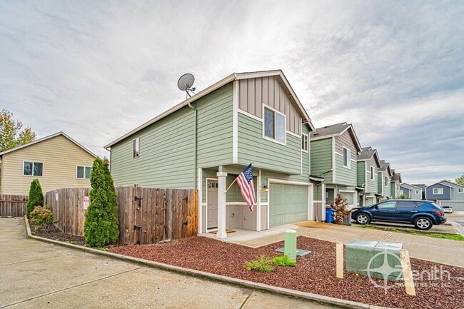 Building Photo - 5609 NE 74th Ct