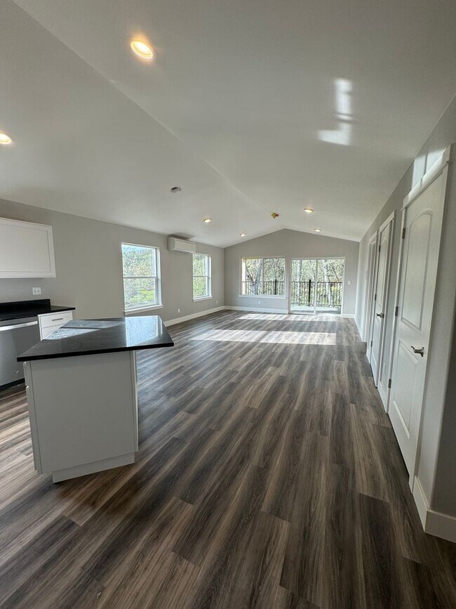 Building Photo - Brand new 2 bedroom 2 bath home with offic...