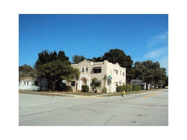 Foto del edificio - 1904 20th Ave