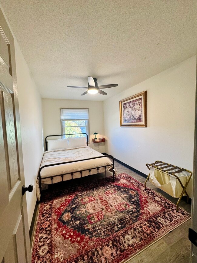 Foto del edificio - Lakewood Hills Apartments