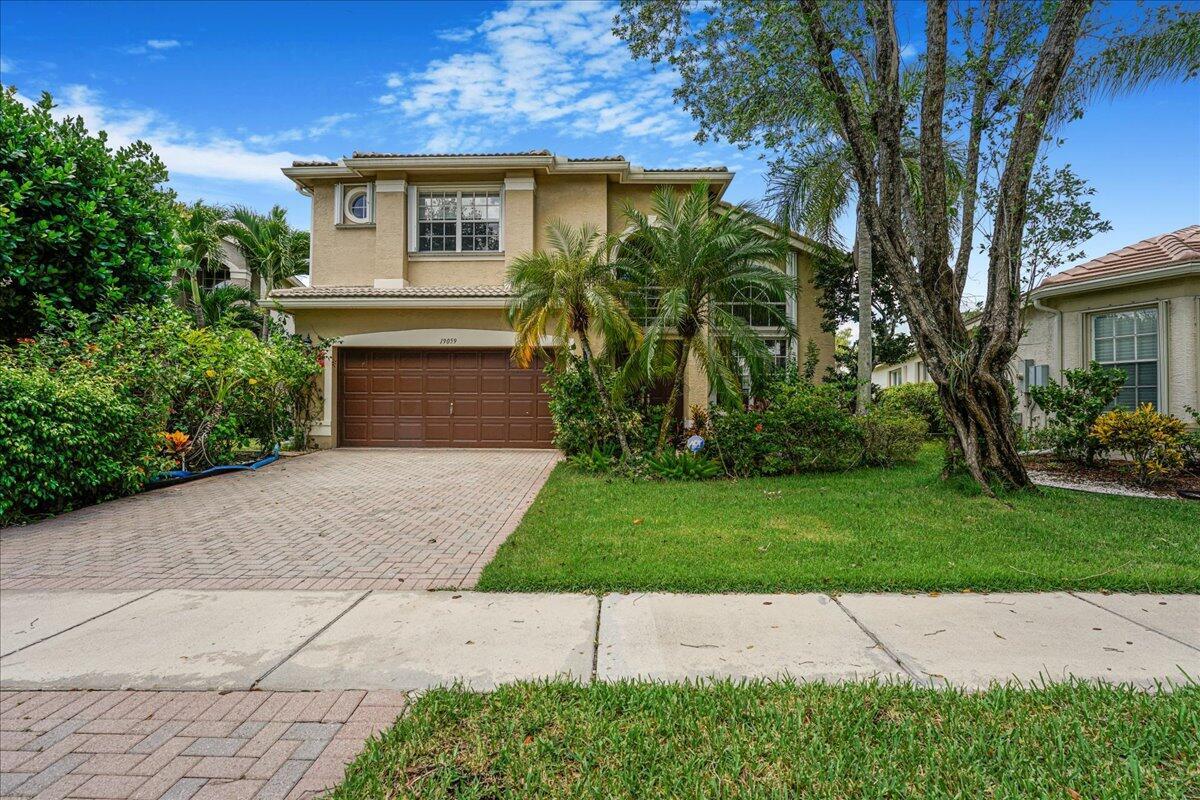 Foto principal - 19059 Skyridge Cir