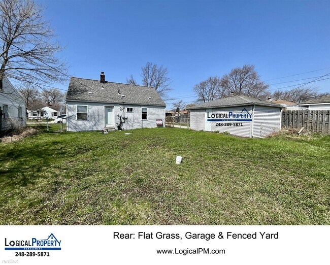 Foto del edificio - 3 br, 1 bath House - 23078 Rosalind Ave