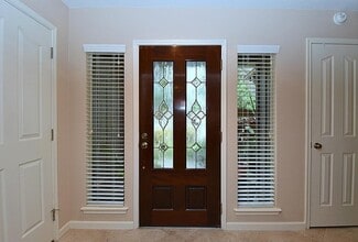 Building Photo - 1126 Western Springs Dr