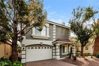 Building Photo - 10996 Calcedonian St