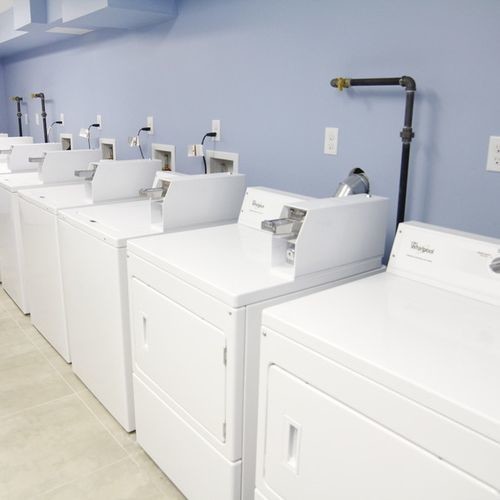 Building Photo - 869 Park Ave