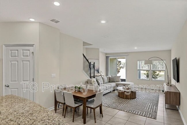 Building Photo - 443 Coastline Wy