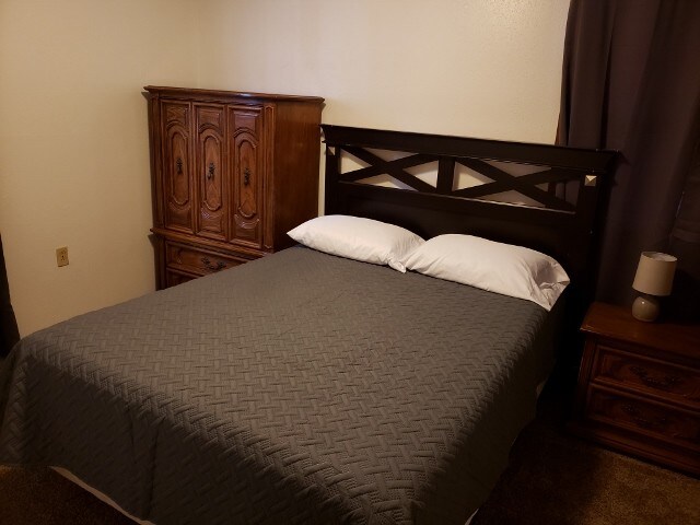 Building Photo - 21 5th Ave NW