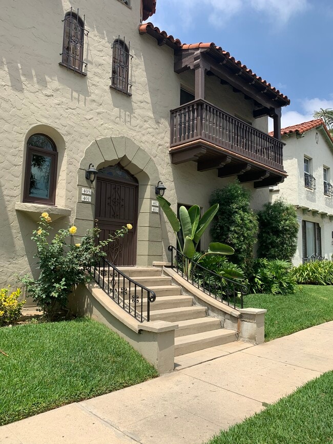 Building Entrance - 407 N Sierra Bonita Ave