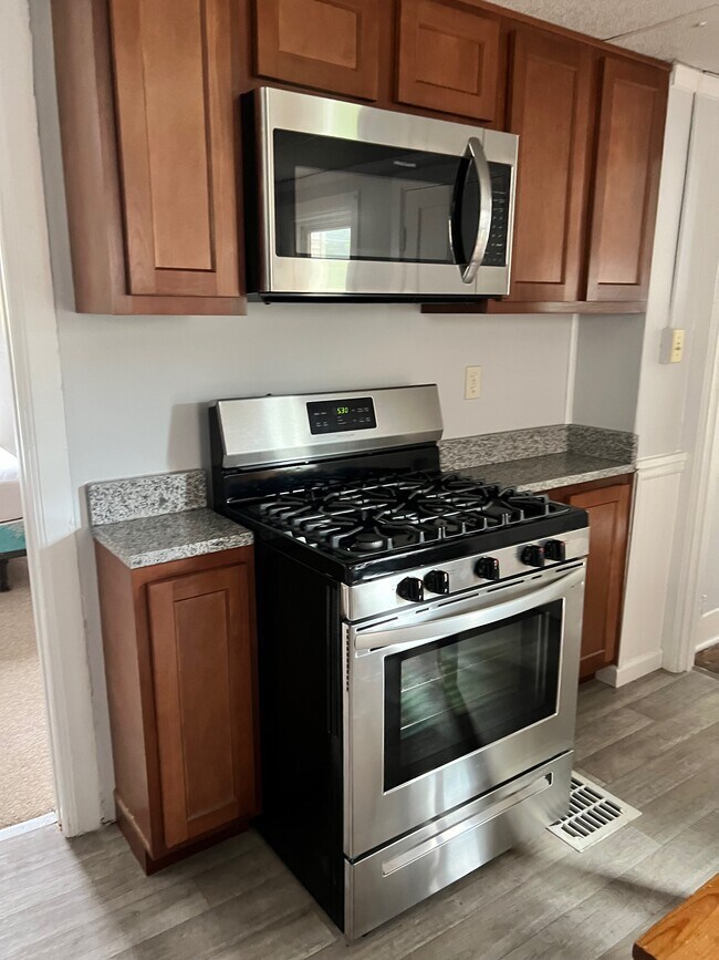 408 Hillview Pl, Ithaca, NY 14850 House Rental in Ithaca, NY