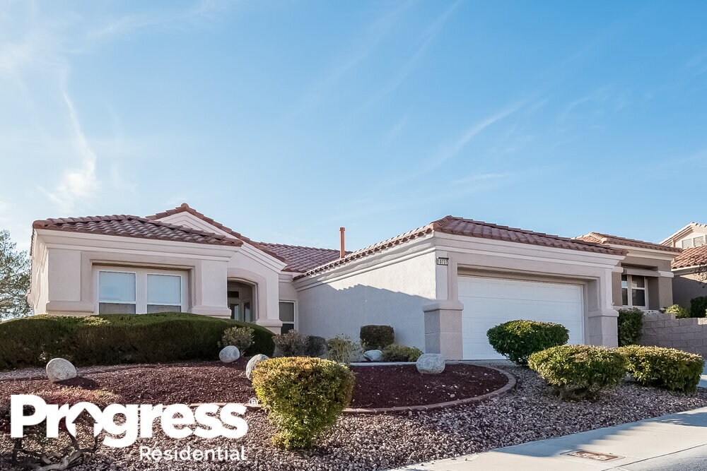 Foto principal - 10737 Clarion Ln