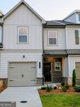 Building Photo - 236 Kenoot Dr