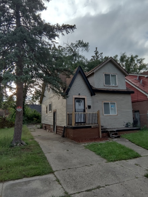15723 Lesure St, Detroit, MI 48227 House Rental in Detroit, MI