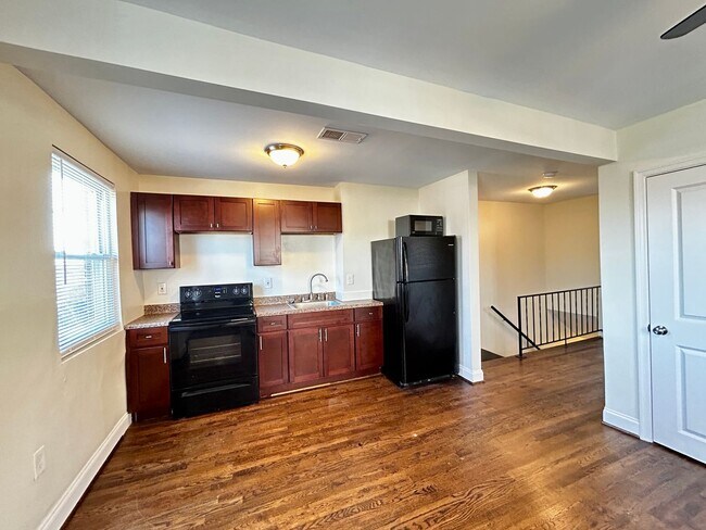Foto del edificio - 8531 Chestnut Oak Road