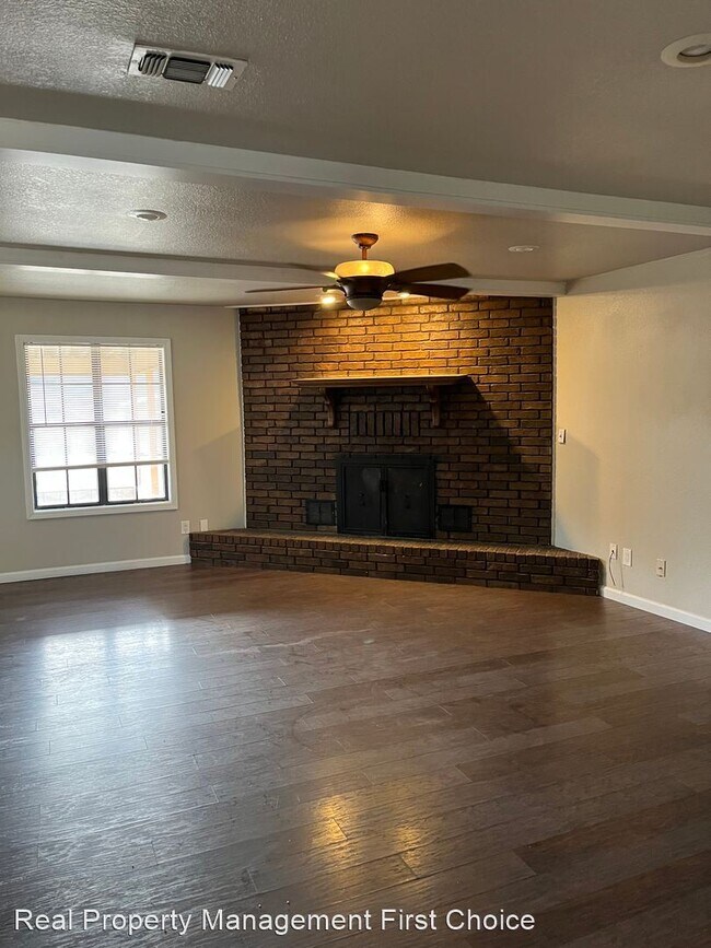 Foto del edificio - 3 br, 2 bath House - 8529 Harvard Ave