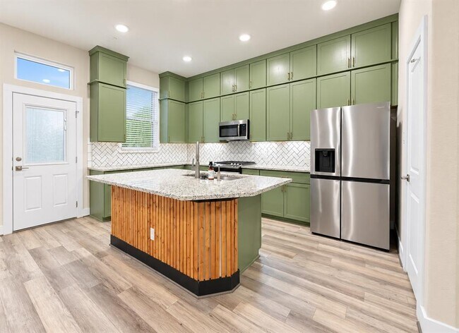 Foto del edificio - 8851 Oakland Rd