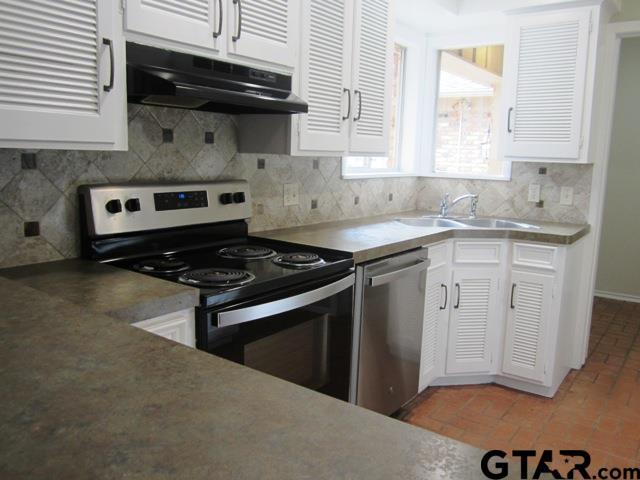 Foto del edificio - 328 Brookwood Dr