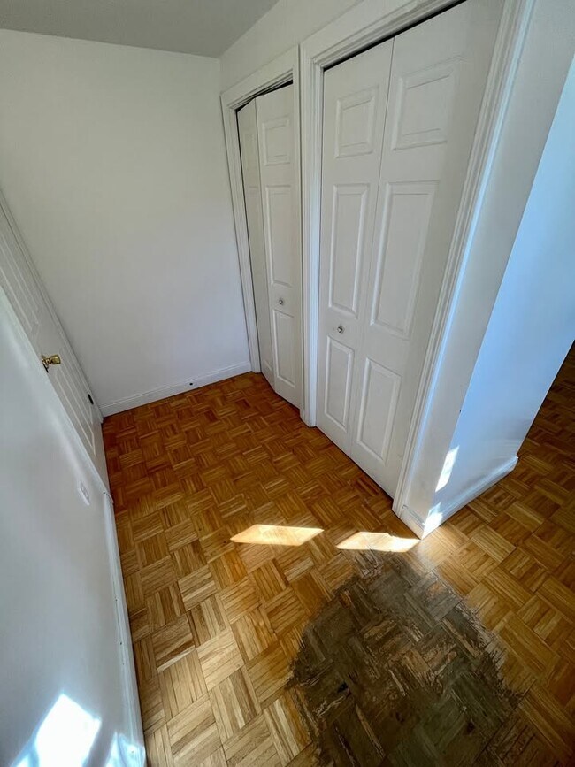 Photo du bâtiment - 329 Victoria St