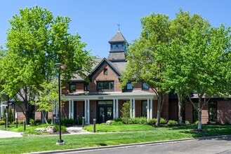 Building Photo - Lexington Farms