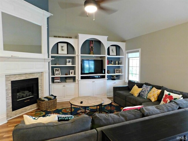 Building Photo - 2077 Pebble Beach Dr
