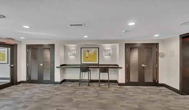 Foto del edificio - 3800 Porter St NW
